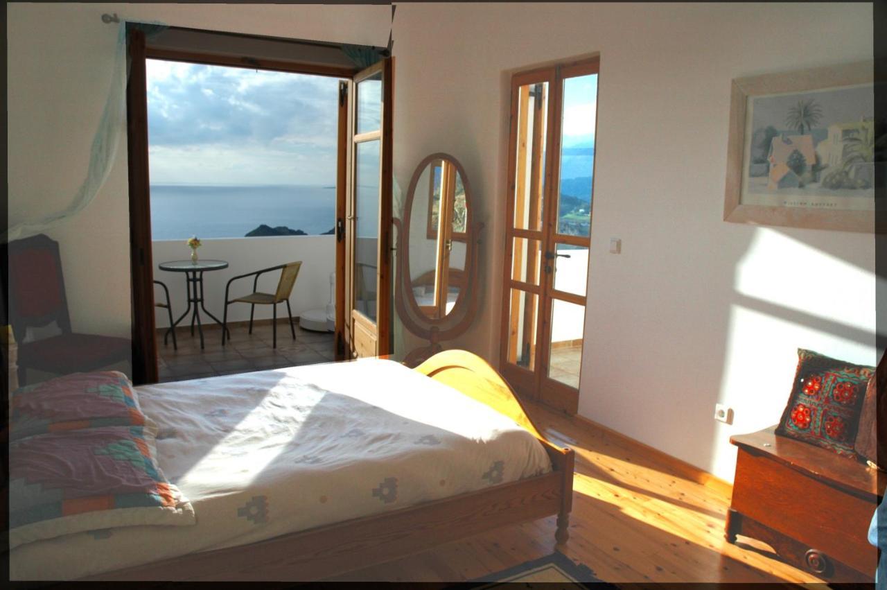 Venus Hill Studio With Private Pool By The Sea Damnoni Exterior foto